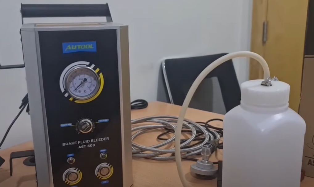 Image #1 from Beryl Cromwell